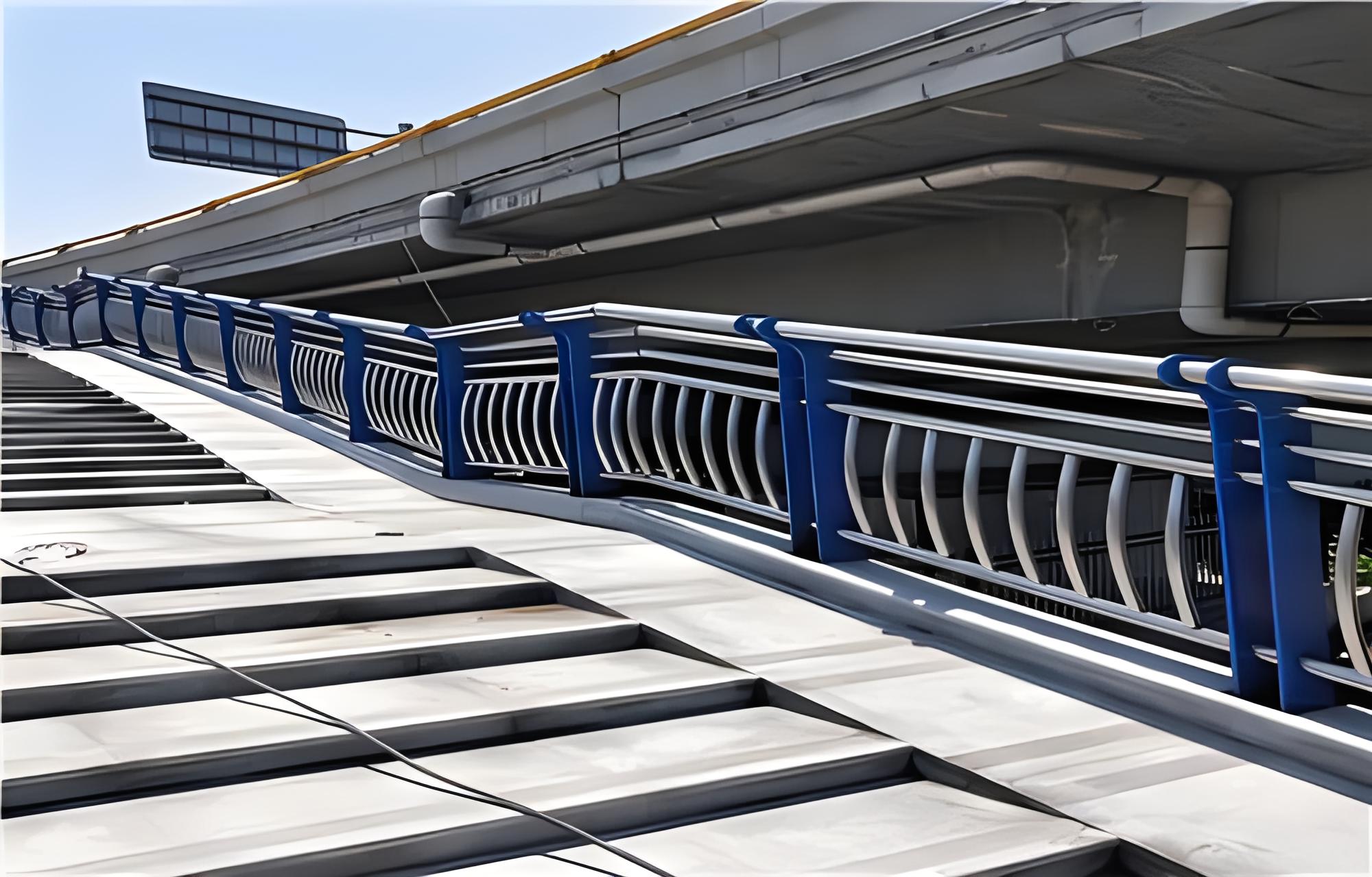 七台河不锈钢桥梁护栏维护方案：确保安全，延长使用寿命